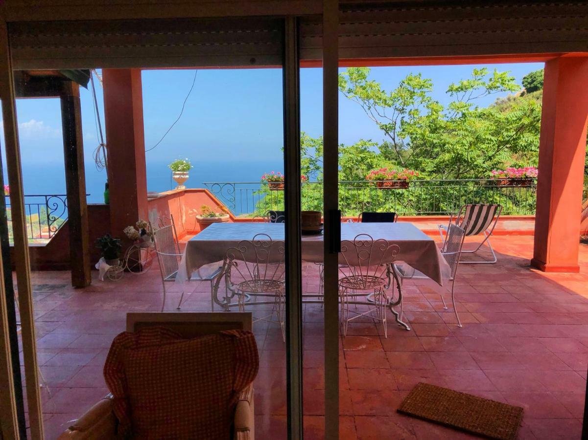 Villa Le Petit Paradis Taormina Exteriör bild